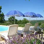 Des Cypres Holiday home *