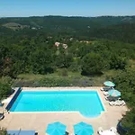 Des Cypres Holiday home *