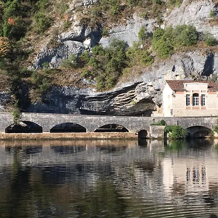 Des Cypres Holiday home Constans