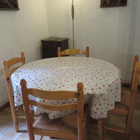 Des Cypres Holiday home *