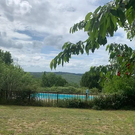 Des Cypres Holiday home Constans
