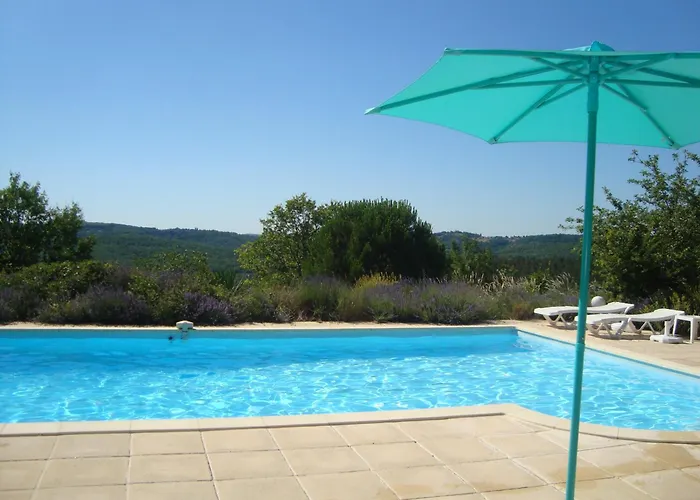 Des Cyprès Hébergement de vacances