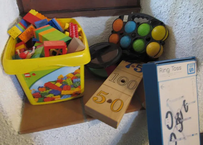 Des Cyprès Hébergement de vacances Constans